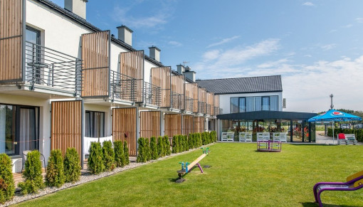 Gebäude des Hotels Siesta in Grzybowo